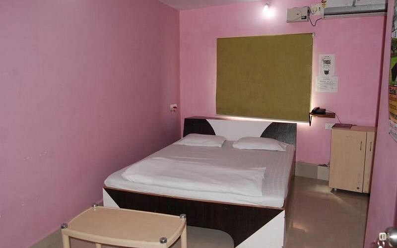Hotel Royal Plaza, Chandrapur 4